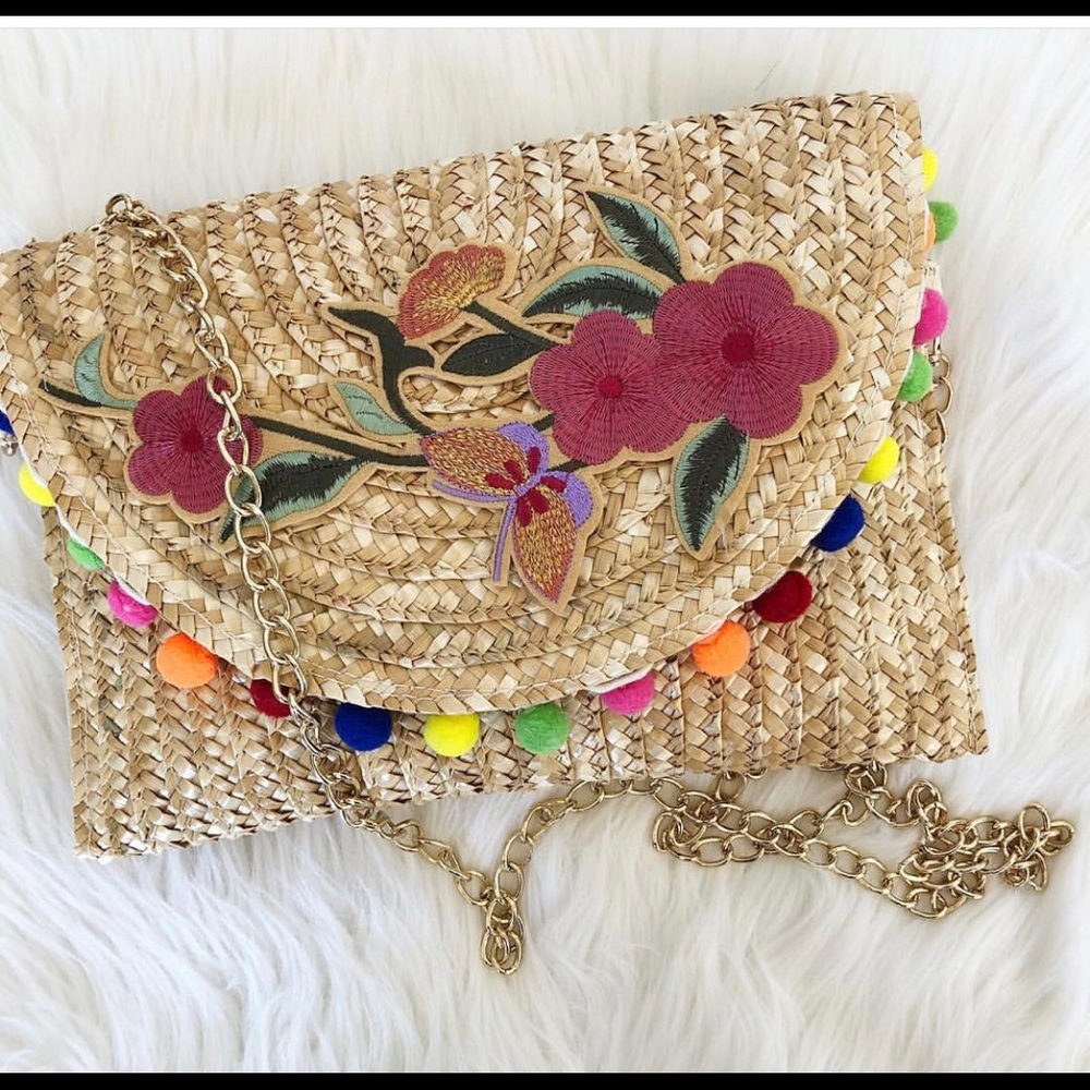 Embroidery Straw Clutch